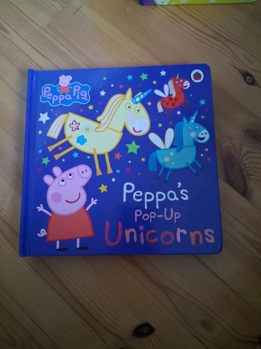 Peppa pig books and puzzels - Image 3