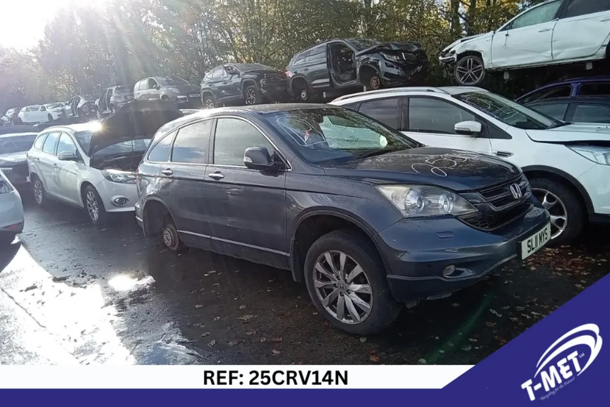 2011 HONDA CRV BREAKING FOR PARTS - Image 1
