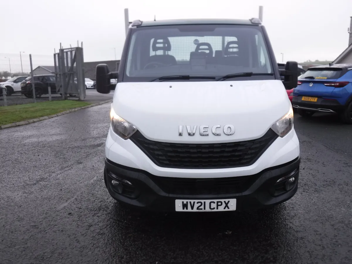 Iveco Daily 2021 13ft 6"Dropside 59966 miles. - Image 3