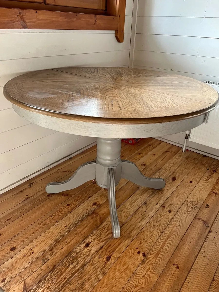 Extendable Round Wooden Table and 4 Chairs - Image 4