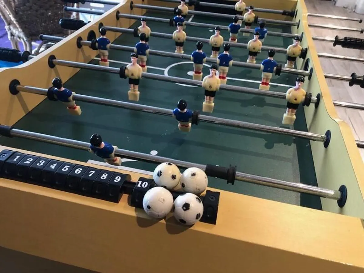 Football Table - Image 3