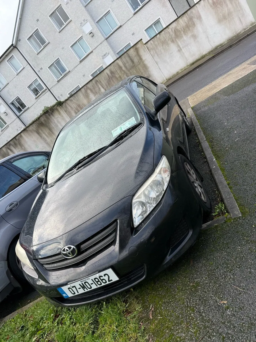 Toyota Corolla 2007 - Image 2