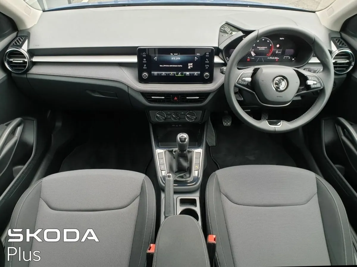 Skoda Fabia ** GREAT VALUE ** SELECTION ** 1.0 MPI - Image 2