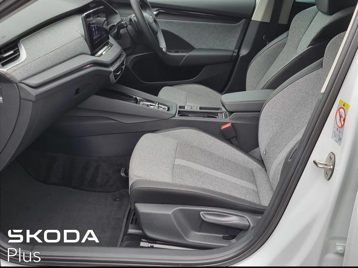 Skoda Octavia ** SELECTION+ MHEV ** 1.5TSI ** 150H - Image 4