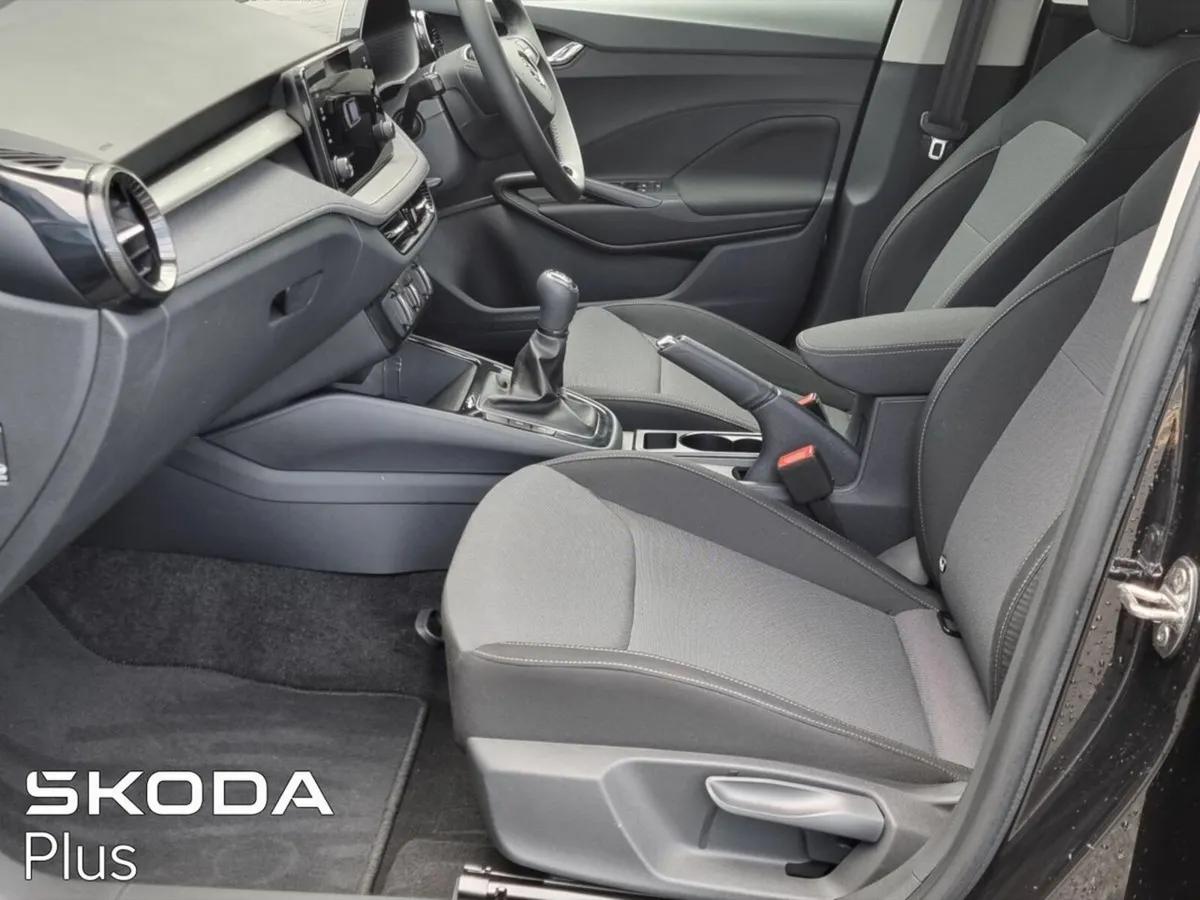 Skoda Fabia ** GREAT VALUE ** SELECTION ** 1.0 MPI - Image 4