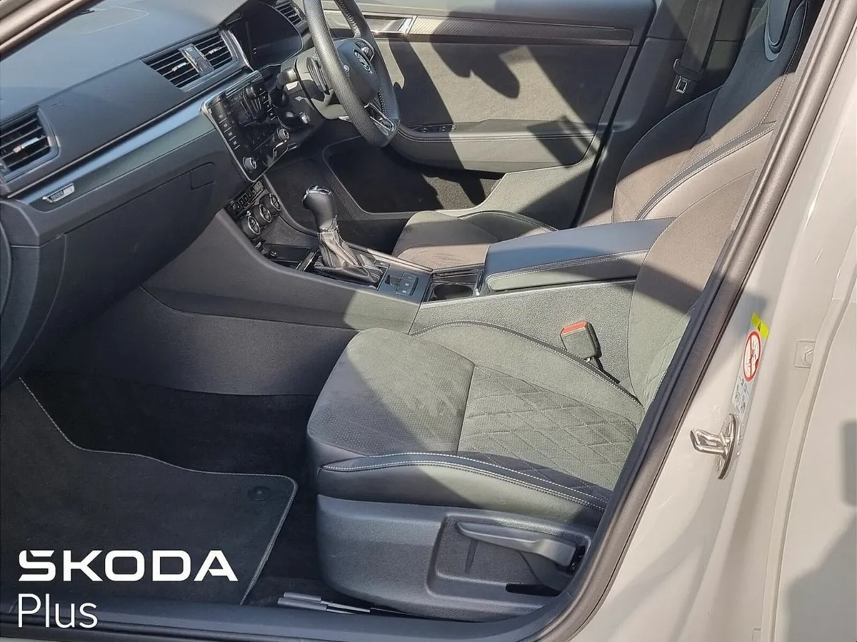 Skoda Superb ** BEST VALUE ** SPORTLINE ** 2.0 TDI - Image 4