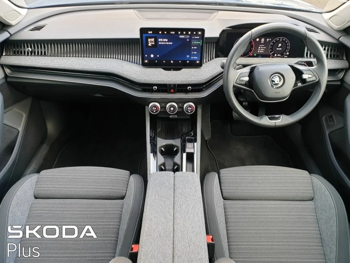 Skoda Superb ** BEST VALUE ** SELECTION ** 2.0 TDI - Image 2