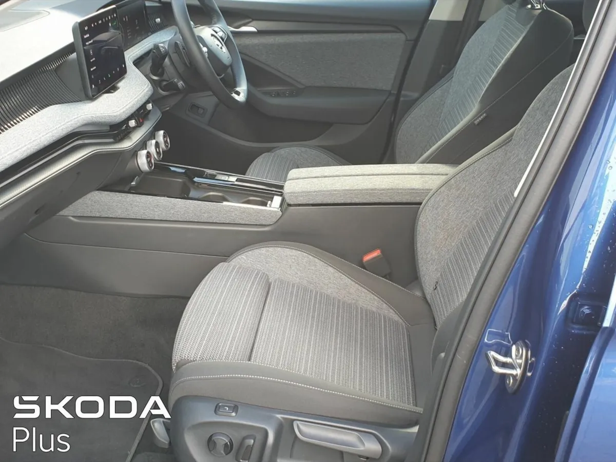 Skoda Superb ** BEST VALUE ** SELECTION ** 2.0 TDI - Image 4