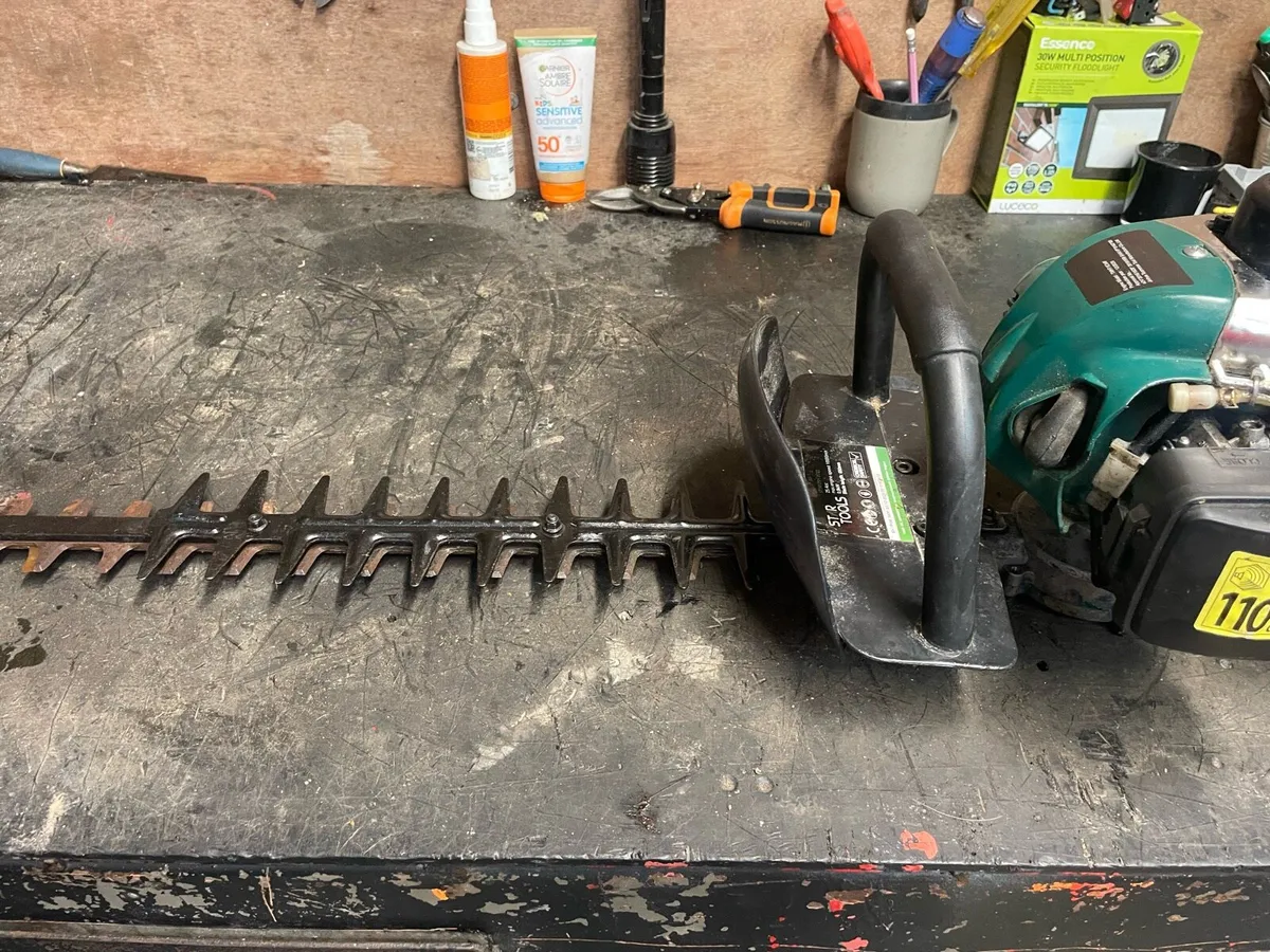 Garden equipment - Image 4