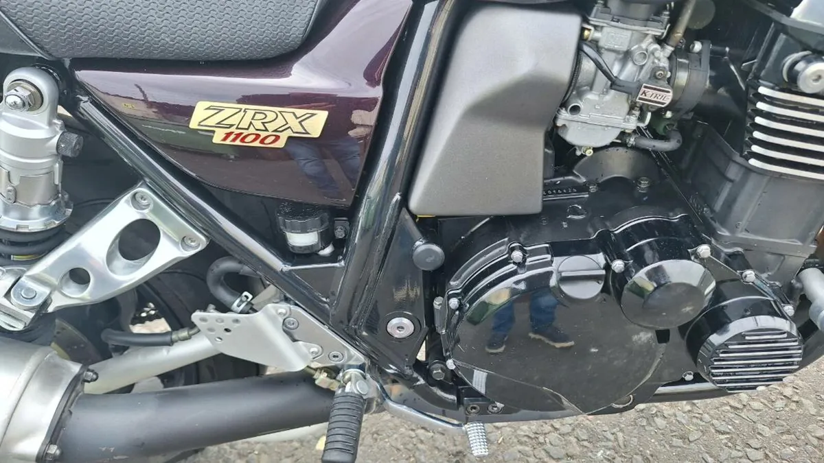 Kawasaki  zrx 1100 - Image 3