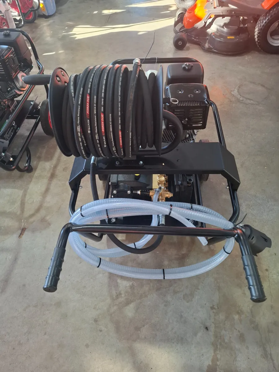 Power washer - Image 2