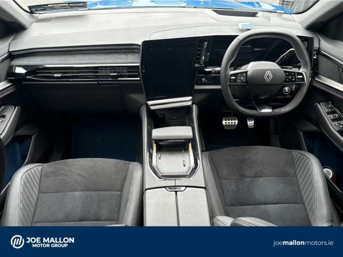 Renault Rafale E-TECH Hybrid 200 Auto esprit Alpin - Image 4