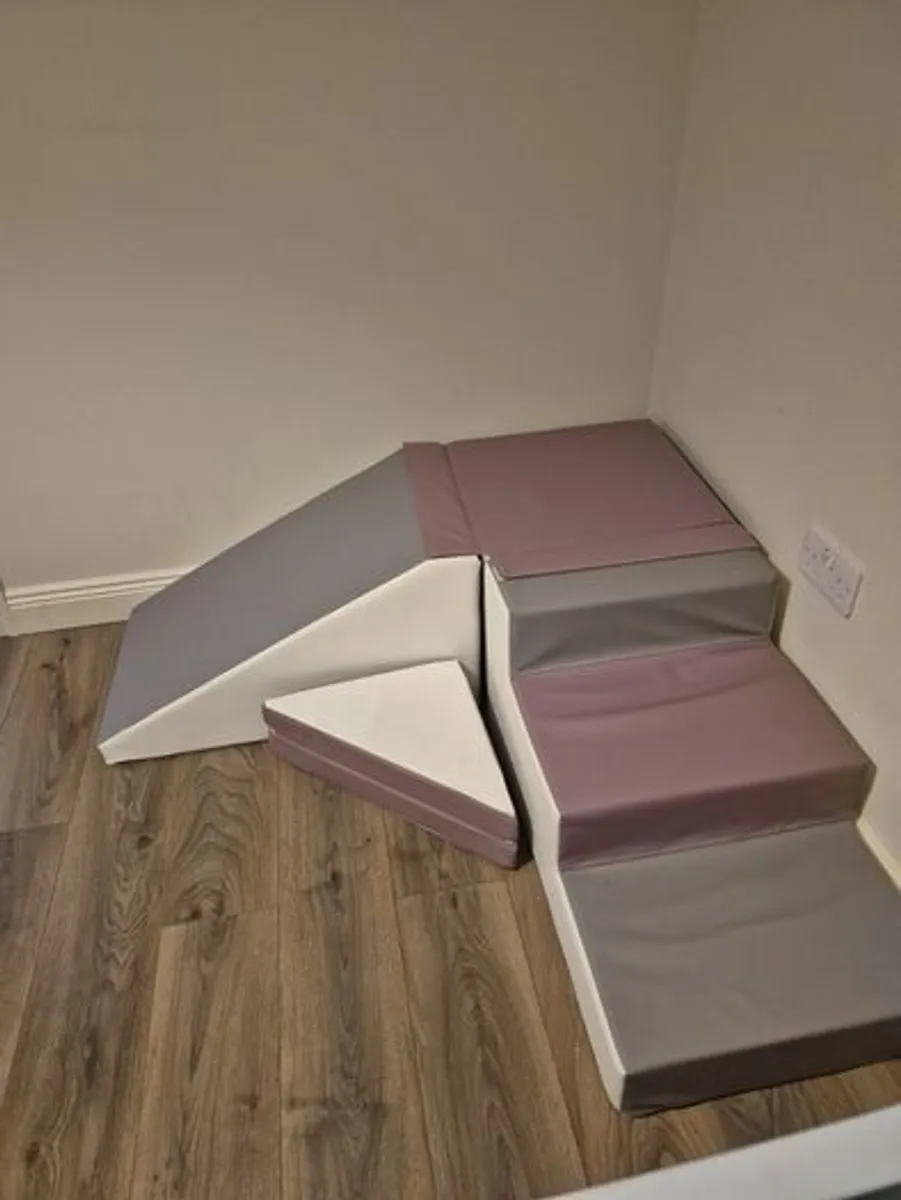 Baby Co Sleeper - Image 2