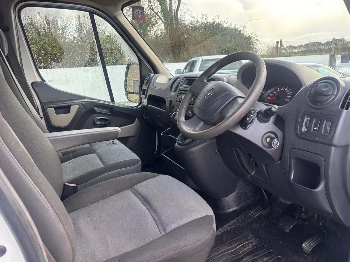 Renault Master 2016 - Image 3