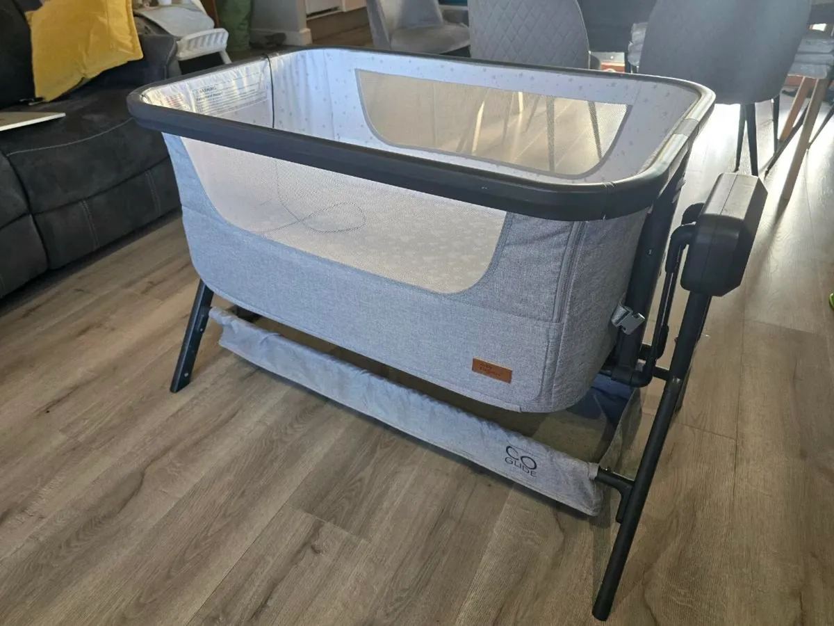 Bedside Crib Electric Swing-Baby Elegance Co-Glide - Image 1