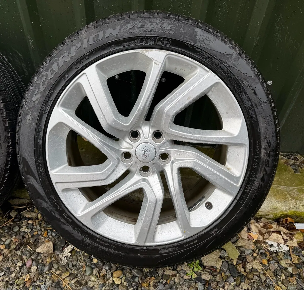 Range Rover Sport Alloys - Image 1
