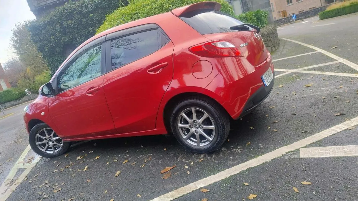 AUTO MAZDA 2 SKYACTIVE ~TAX & NEW NCT 01/27=€6950 - Image 3