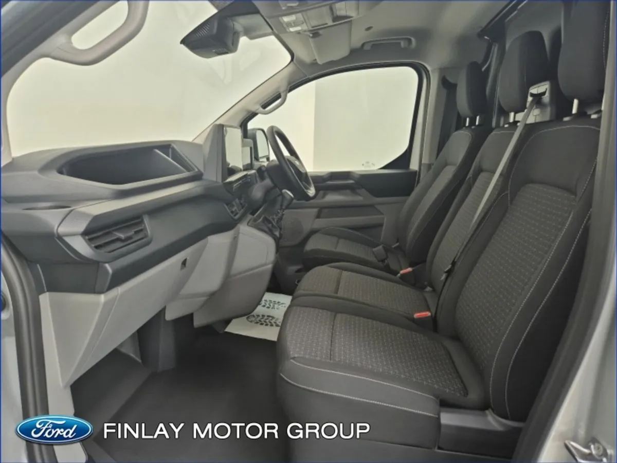 Ford Transit Custom 320 L2 Trend 2.0 150 PS 6SPD M - Image 4