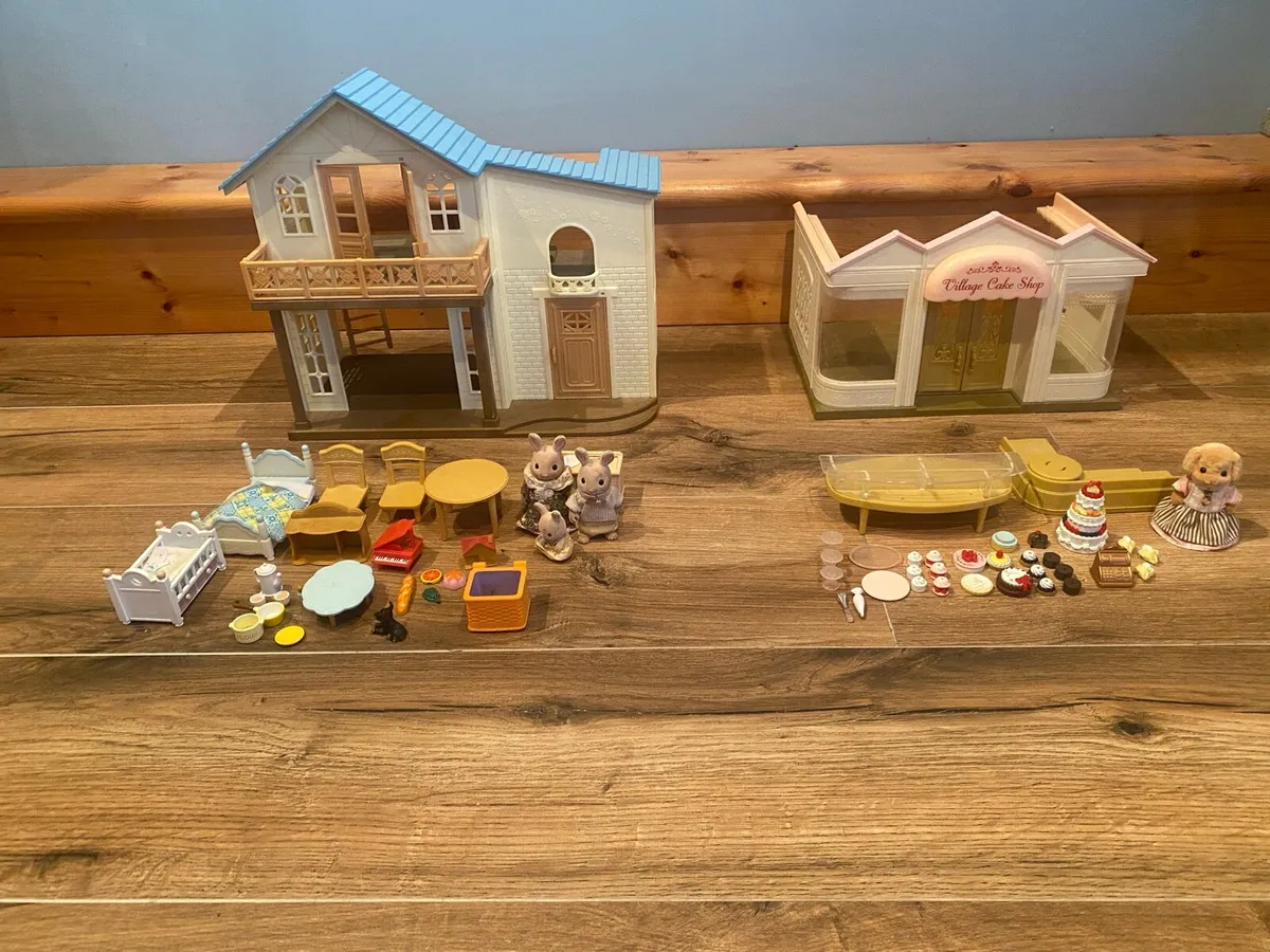 Sylvanian Family - Image 1