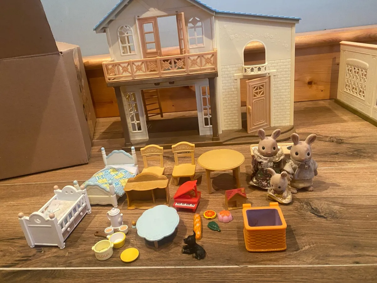 Sylvanian Family - Image 2