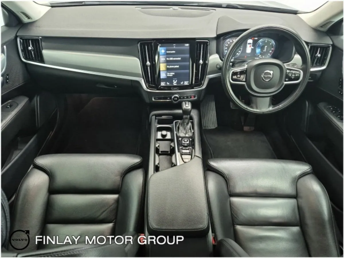 Volvo S90 D4 190hp Momentum Pro  - 1 year warranty - Image 3