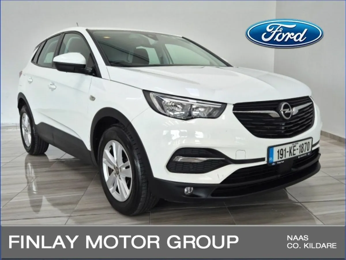 Opel Grandland X SC 1.2i 130PS 6 Speed Auto, Full - Image 1