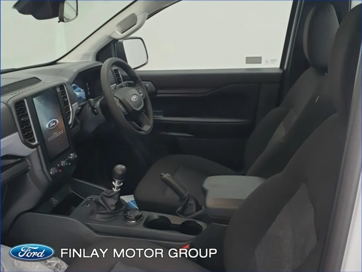 Ford Ranger CHASSIS CAB AVAILABLE FOR 261 - Image 4