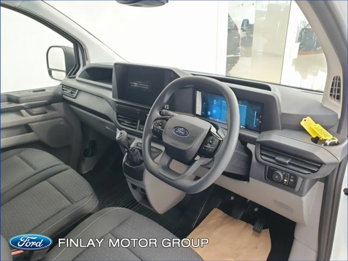 Ford Transit Custom Leader 110PS SWB - Image 3