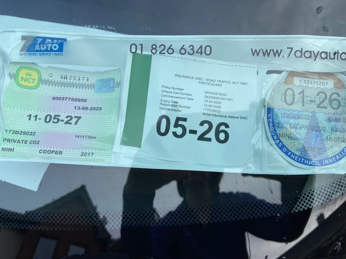 Mini Cooper 2017 - Image 2