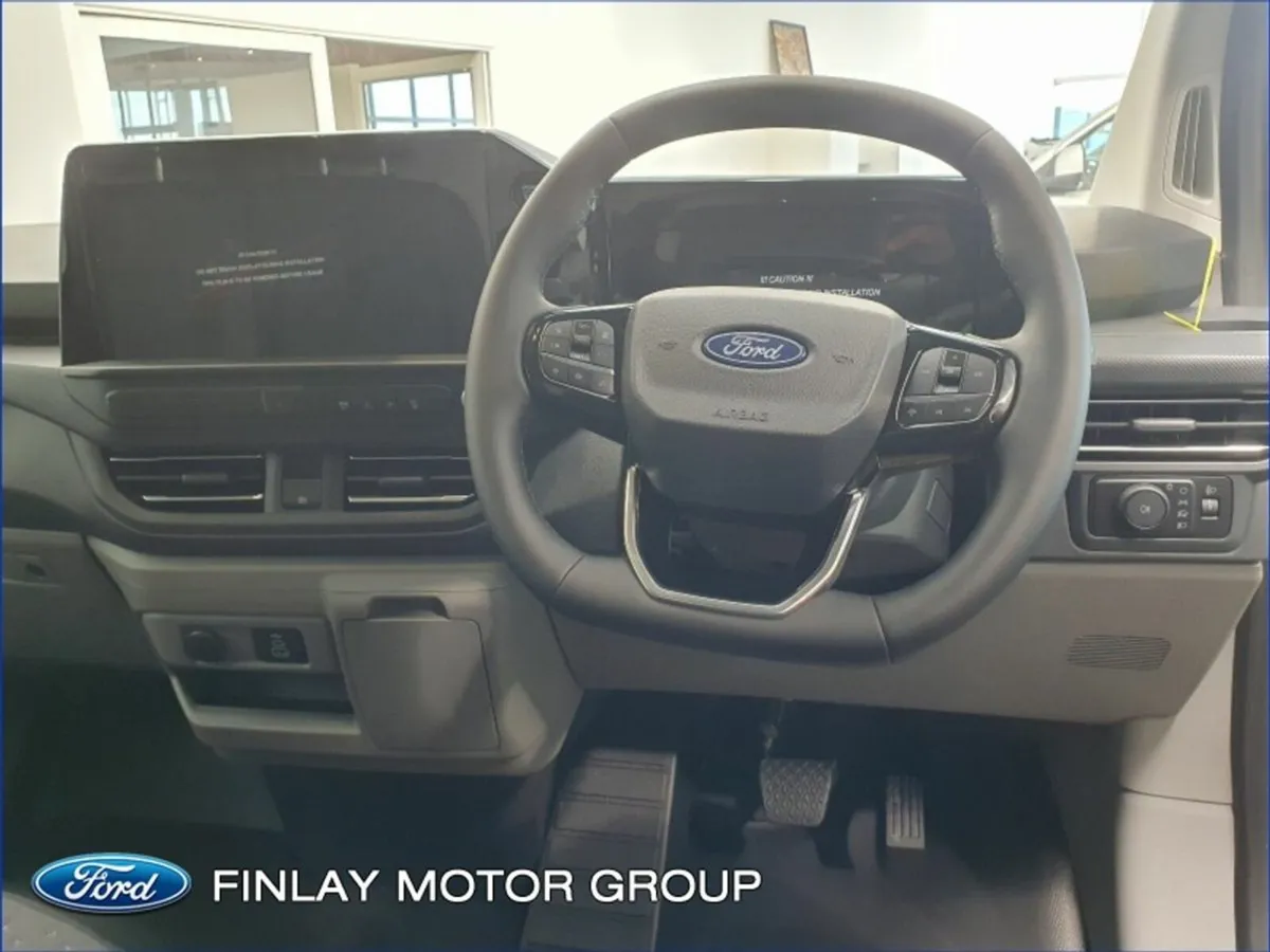 Ford Transit Custom Custom Limited LWB 170ps Auto - Image 3