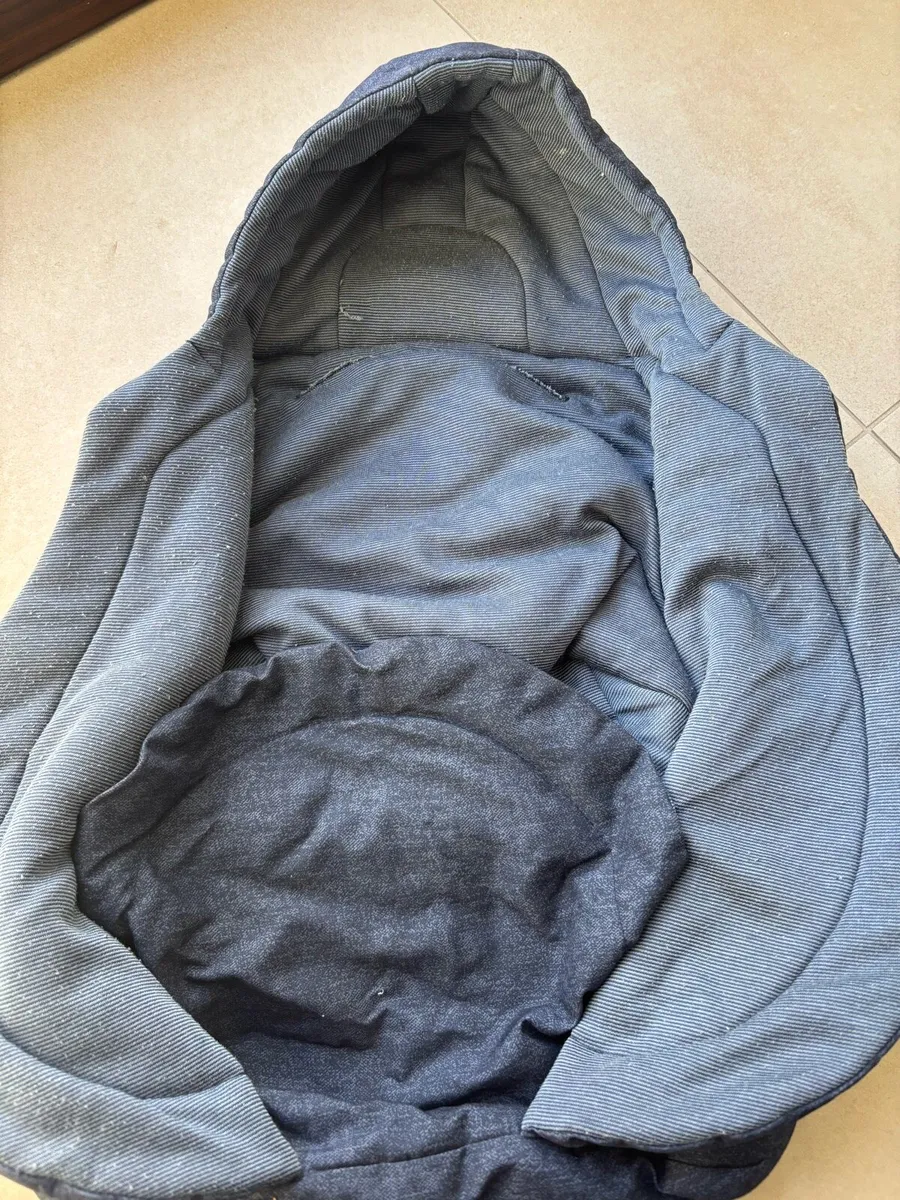 Maxi Cosi Newborn Footmuff - Image 3