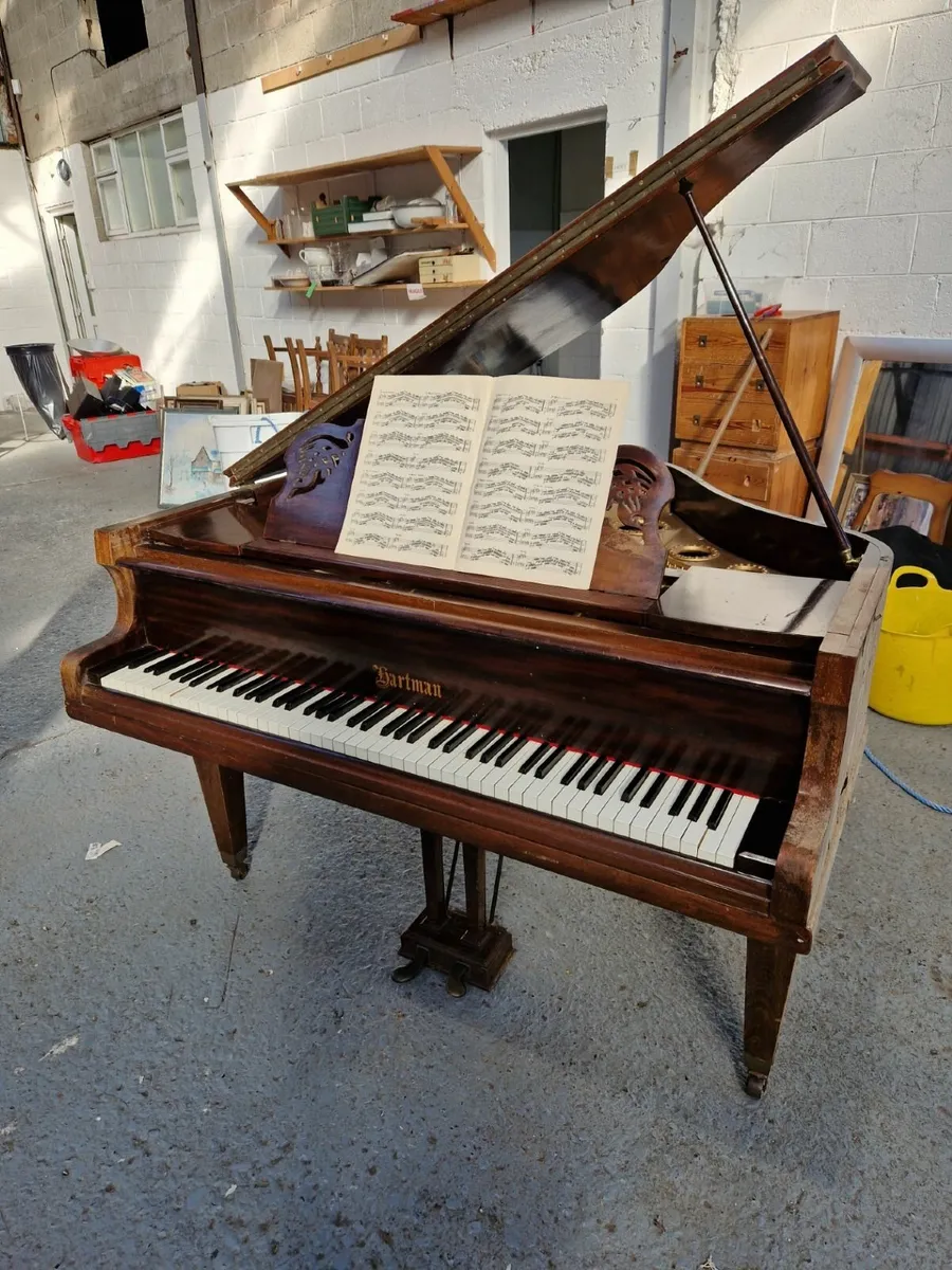 Piano - Image 3