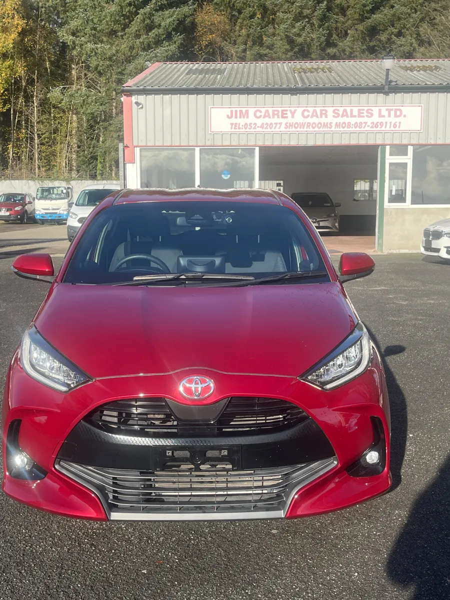 2020 Toyota Yaris - Image 2