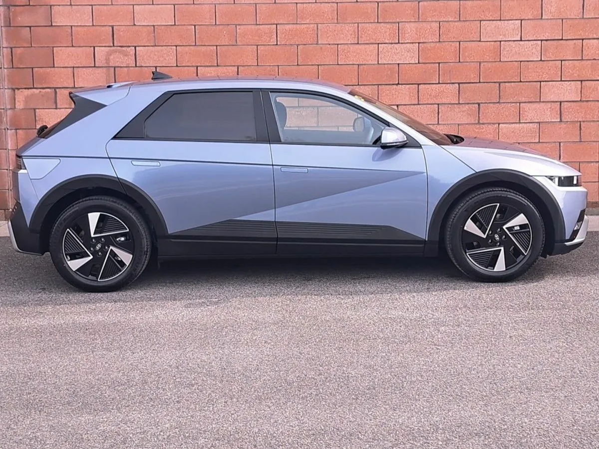 Hyundai IONIQ 5 Stellar Model 84 k/wh battery with - Image 4