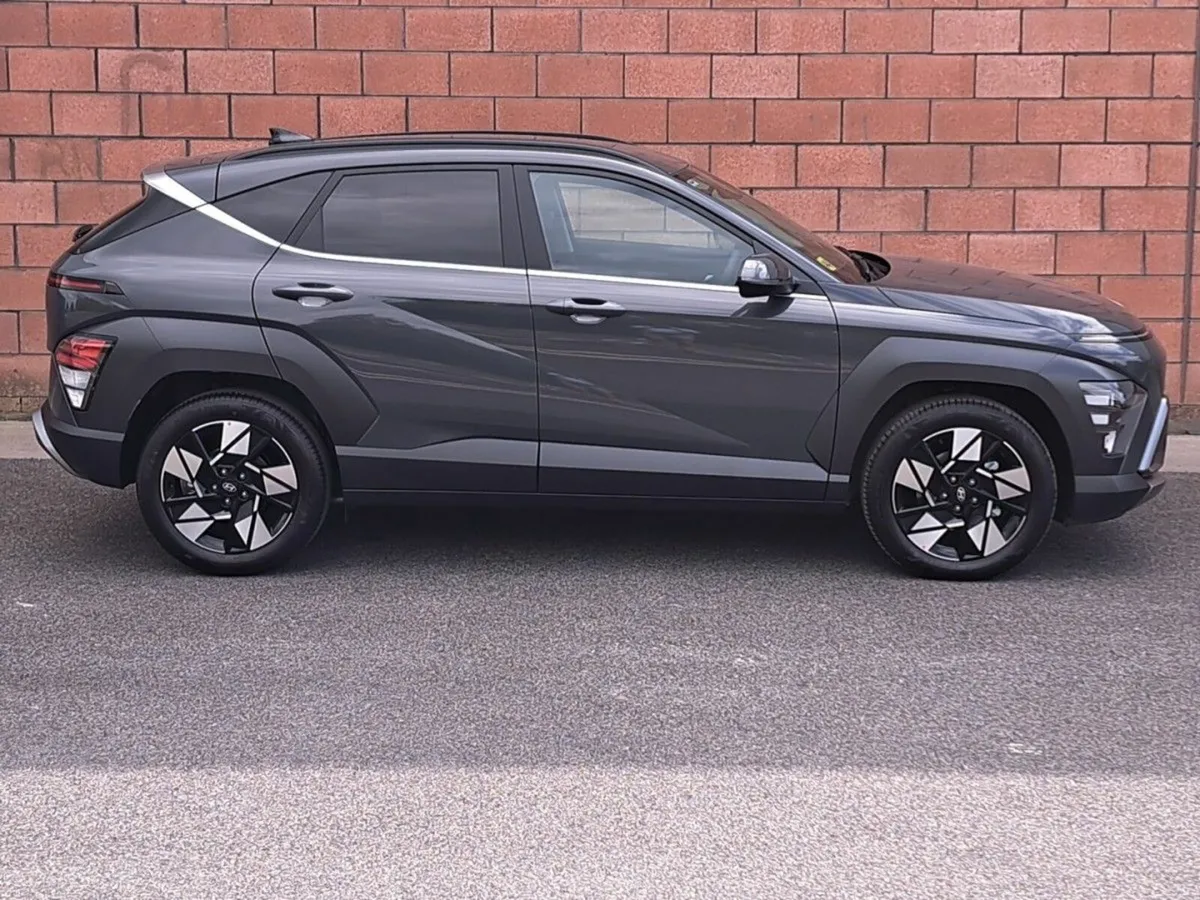 Hyundai KONA Hybrid Elegance Model Automatic 1.6 P - Image 4