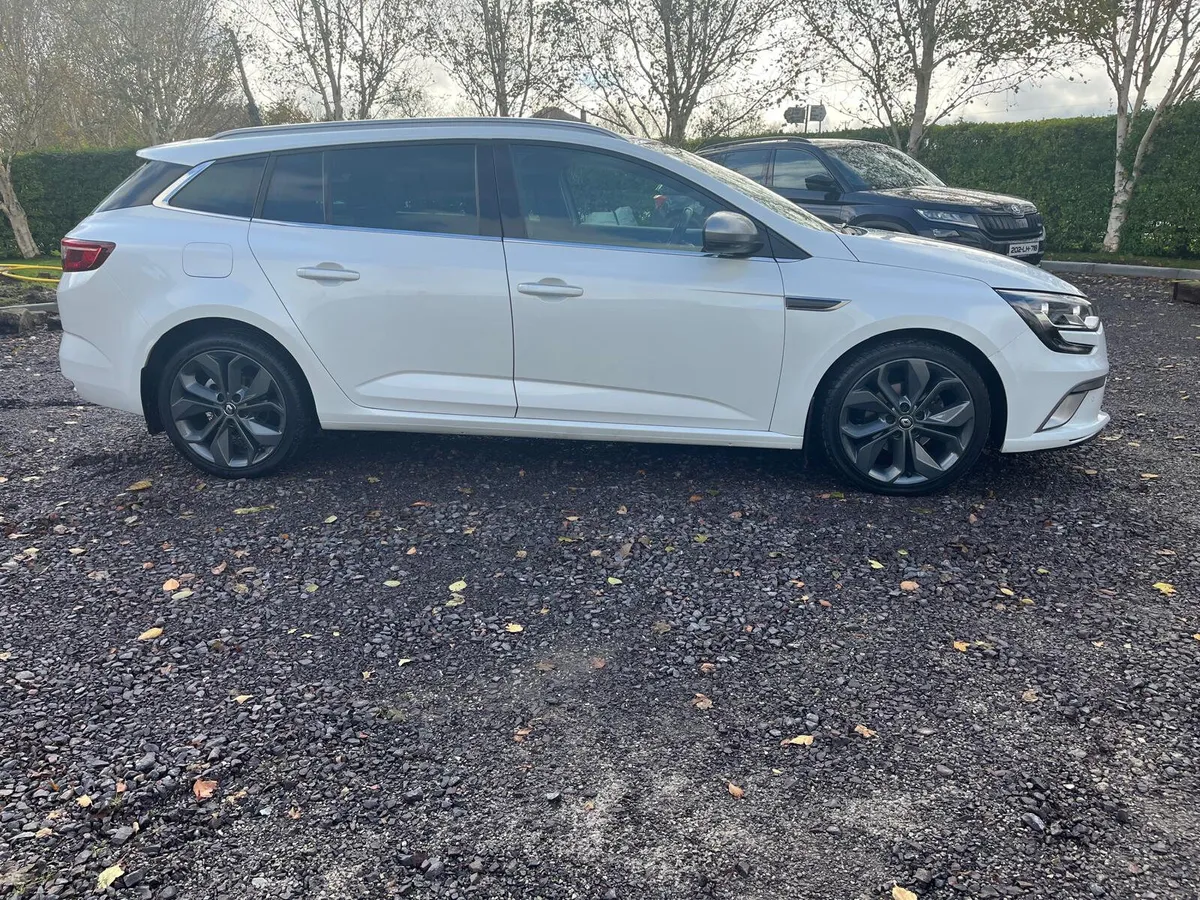 Renault Megane 1.5 DCI GT Line High Spec - Image 4