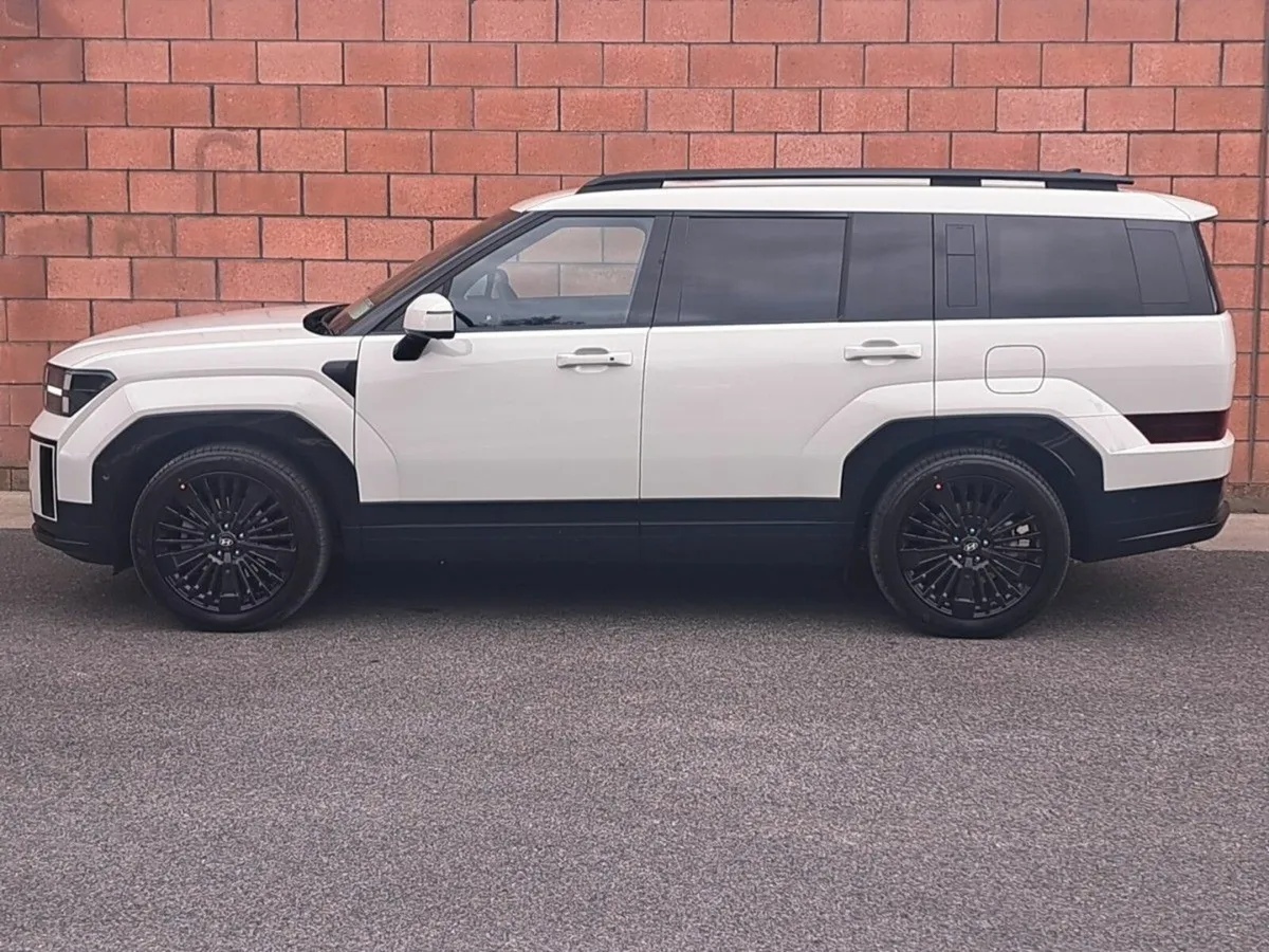 Hyundai Santa Fe Premium Calligraphy PHEV 4WD, Ord - Image 3