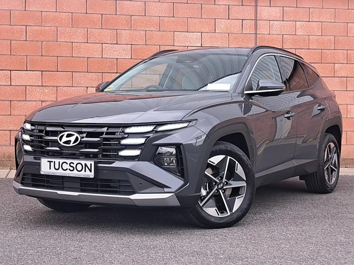 Hyundai Tucson Executive Model 1.6 Diesel, Order f - Image 2