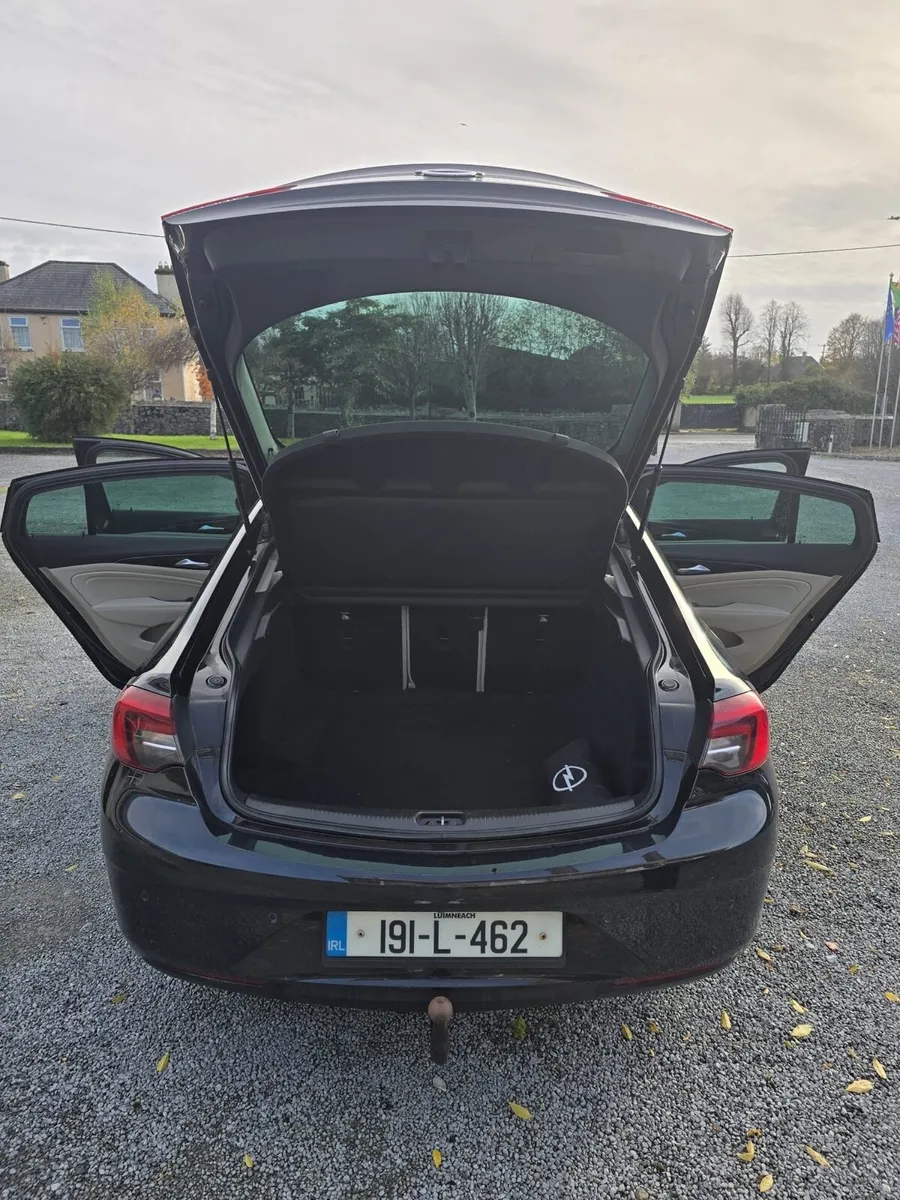 Opel Insignia - Image 3
