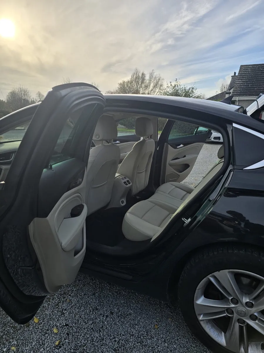 Opel Insignia - Image 4