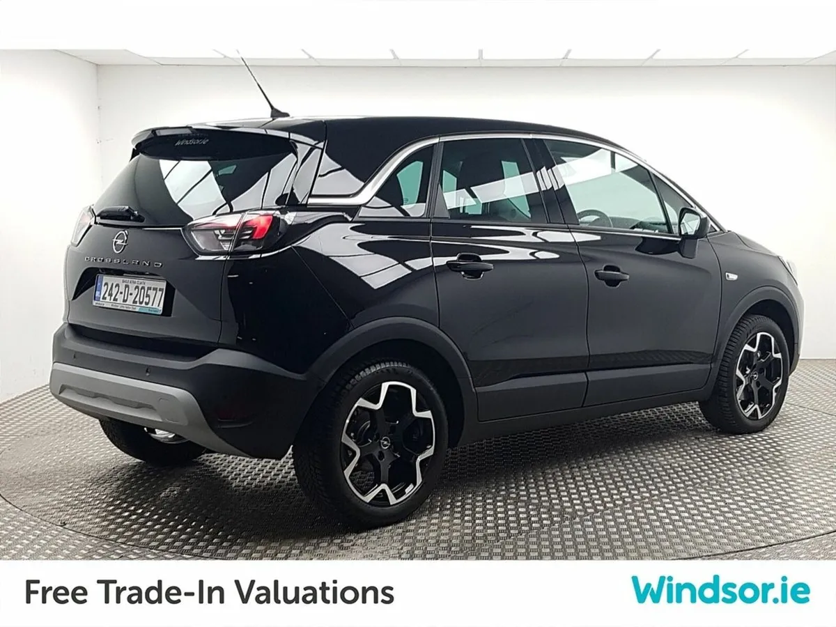 Opel Crossland SRI 1.2 130 bhp Auto - Image 2