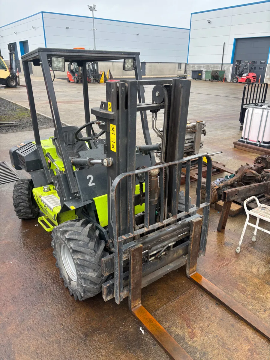 Agrimac Rough terrain forklift - Image 3
