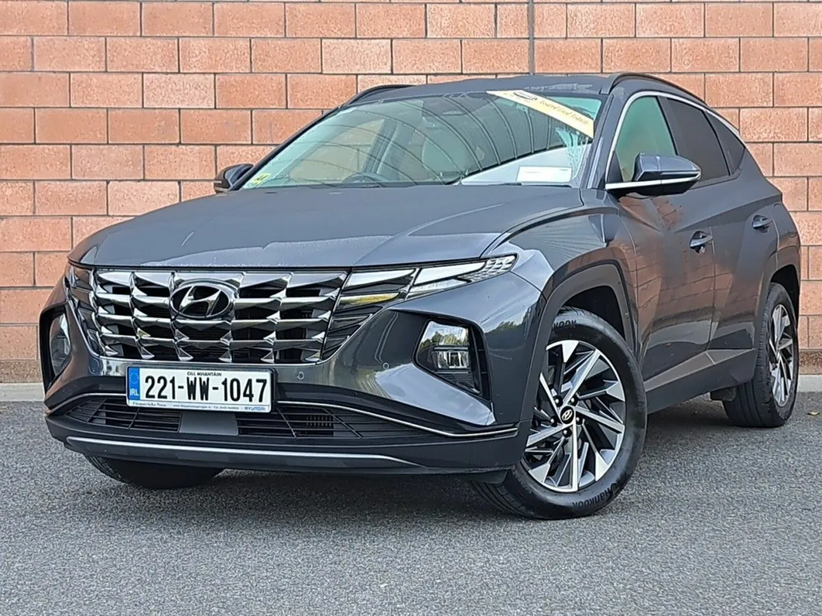 Hyundai Tucson Executive Plus Model 1.6 Diesel. - Image 2