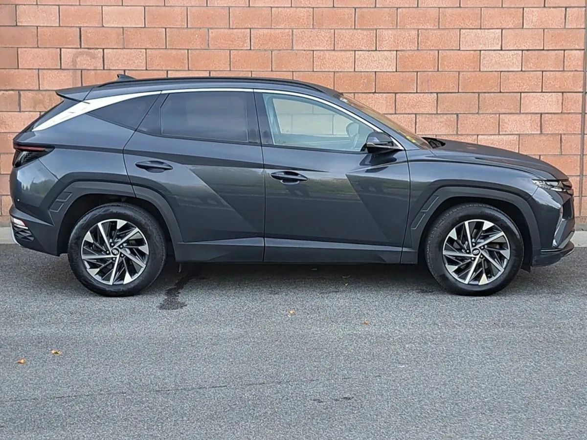 Hyundai Tucson Executive Plus Model 1.6 Diesel. - Image 4