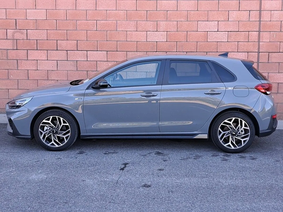 Hyundai i30 N-Line Model 1.0 Turbo Petrol 120 BHP. - Image 4
