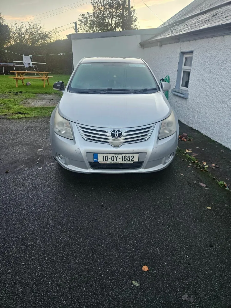 Toyota Avensis 2010 - Image 3