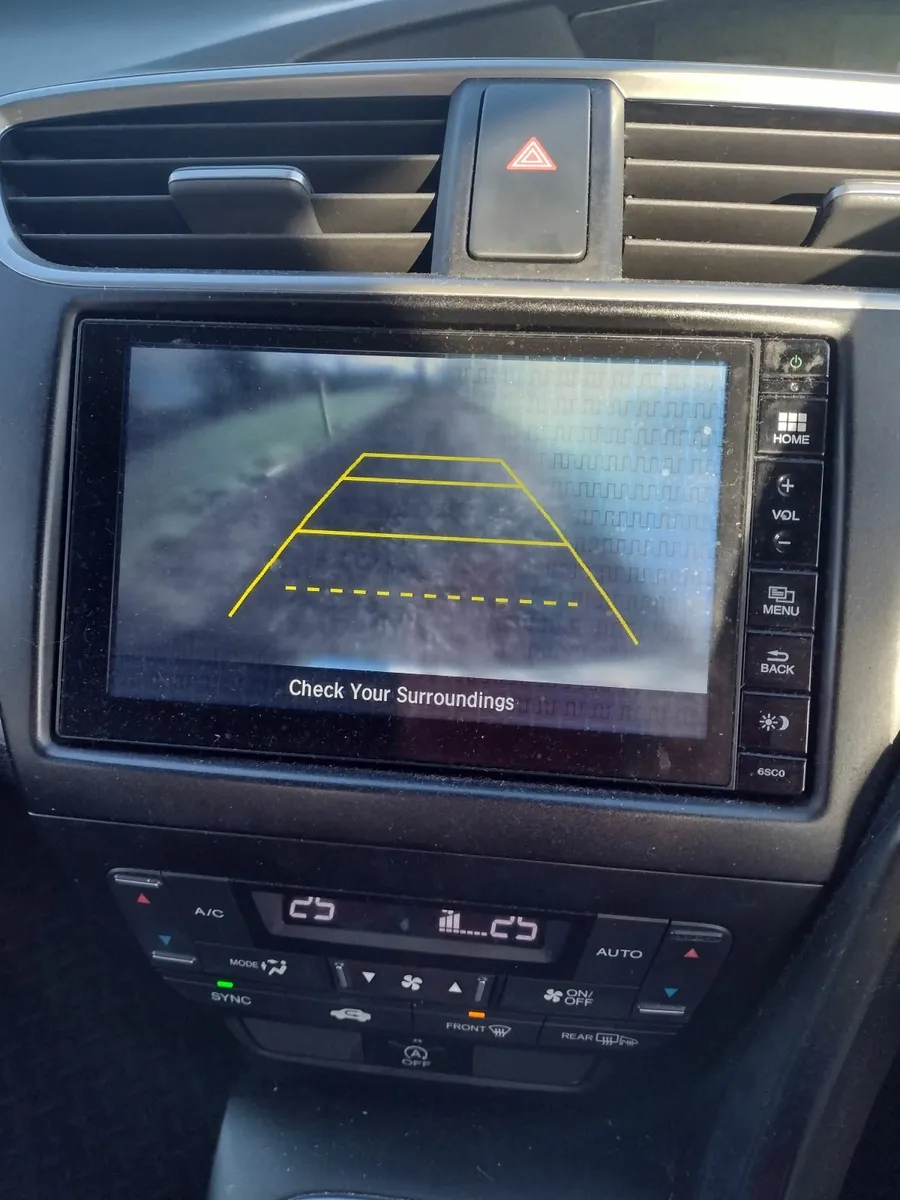 Honda Civic 2016 - Image 4