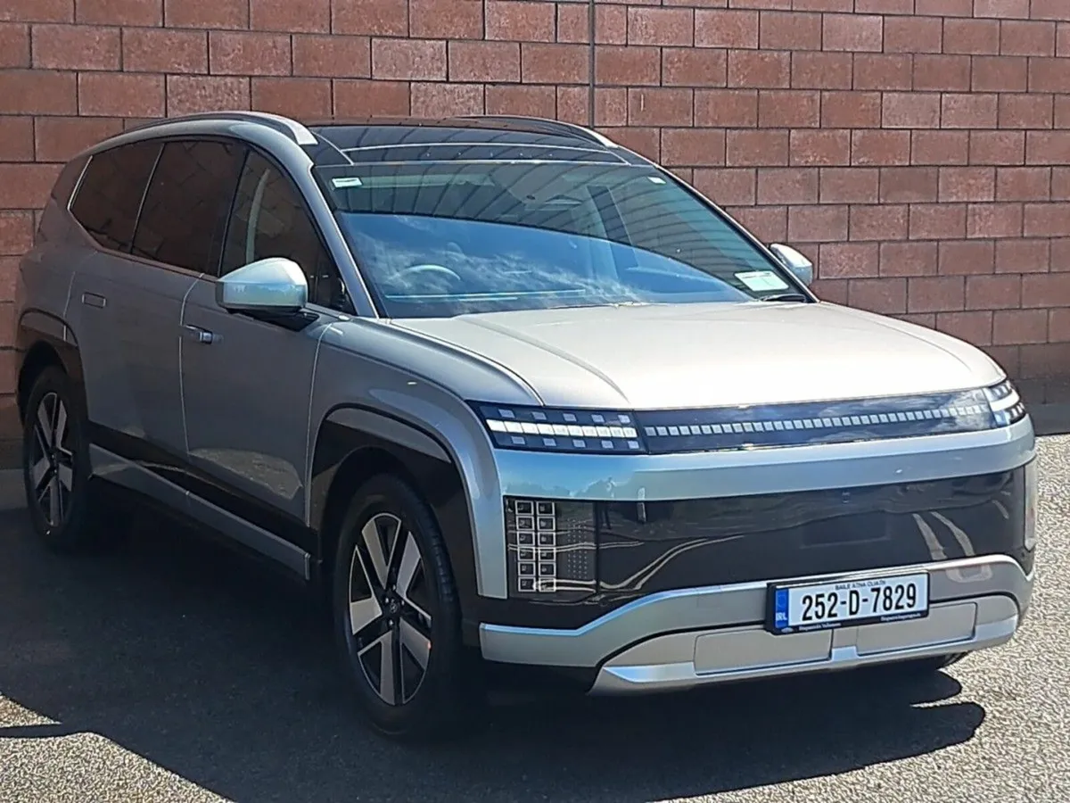Hyundai IONIQ 9 Platinum Model Rear Wheel Drive 11 - Image 2