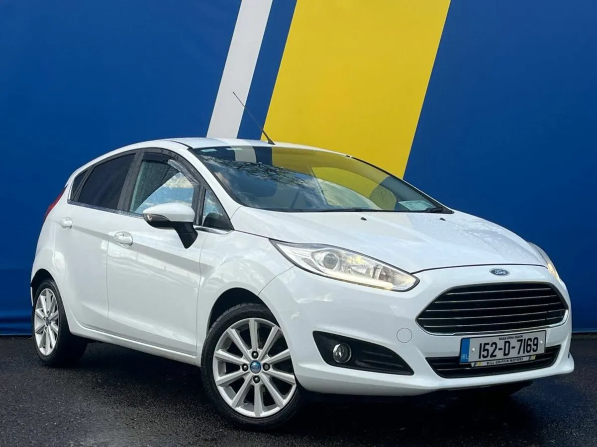 Ford Fiesta TITANIUM 1.0 // FULL SERVICE HISTORY / - Image 1