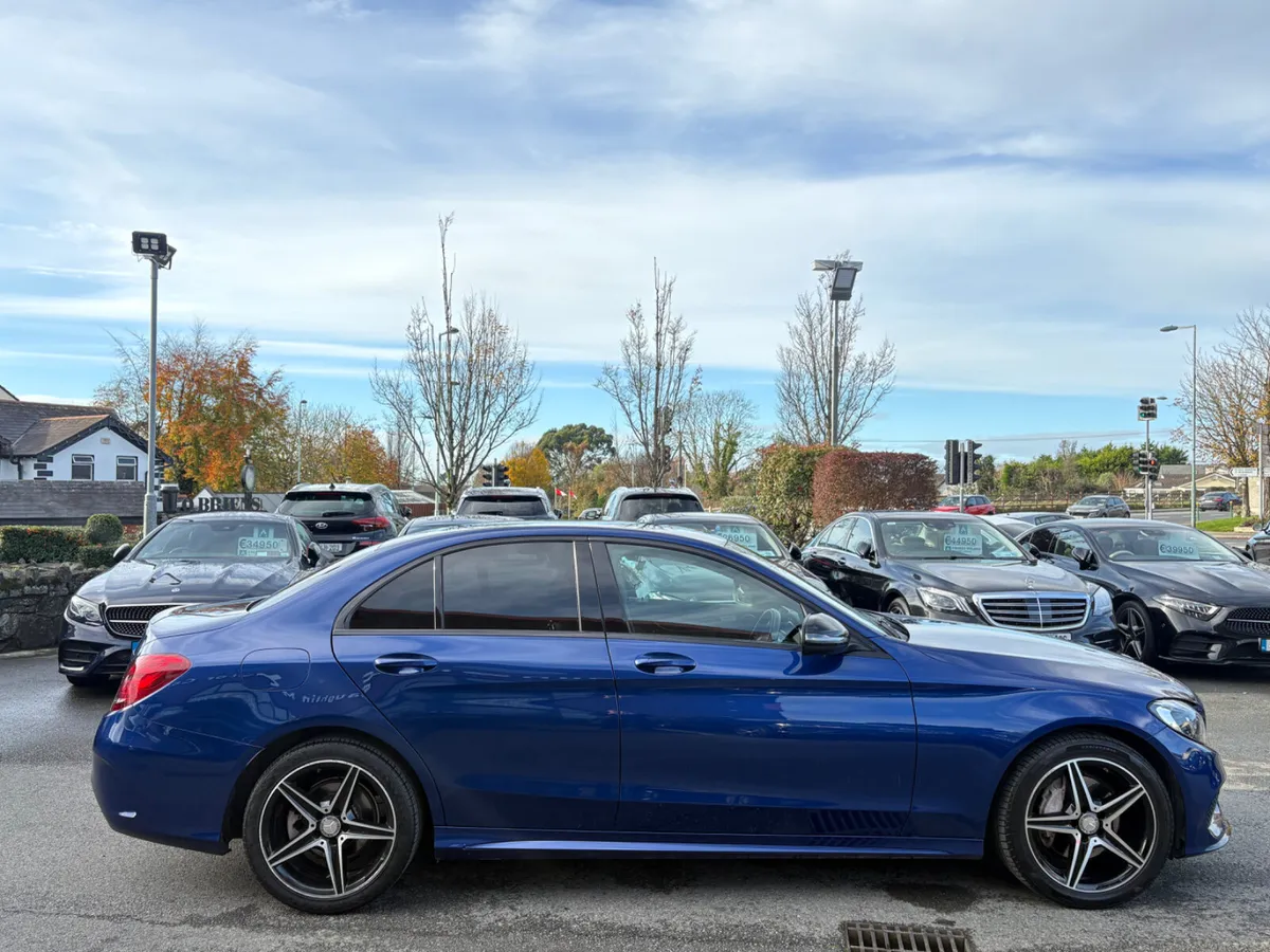 171 Mercedes-Benz C200  AMG Auto *Low Kils* - Image 4